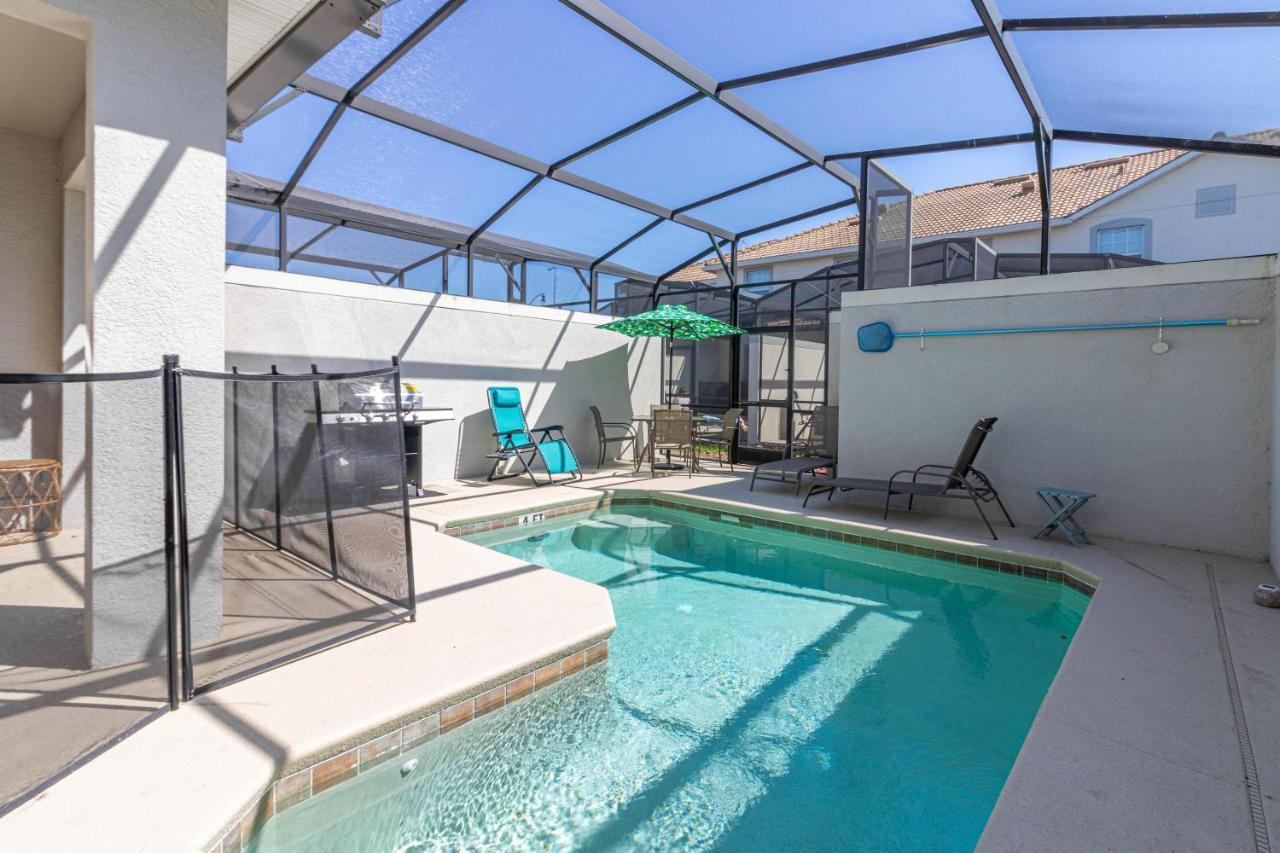 Storey Lake Home W Pool Near Disney Waterpar คิสซิมมี ภายนอก รูปภาพ